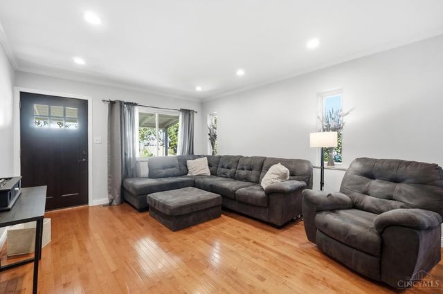 9520 West Avenue, Blue Ash, OH 45242