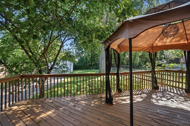 9520 West Avenue, Blue Ash, OH 45242