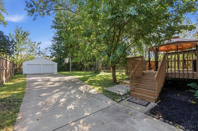 9520 West Avenue, Blue Ash, OH 45242