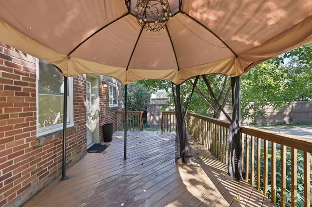 9520 West Avenue, Blue Ash, OH 45242