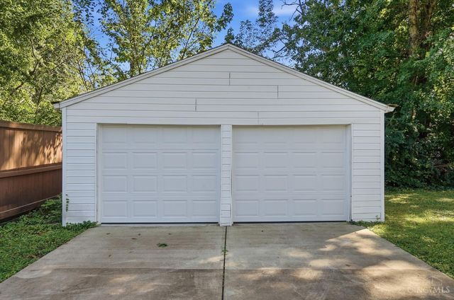 9520 West Avenue, Blue Ash, OH 45242