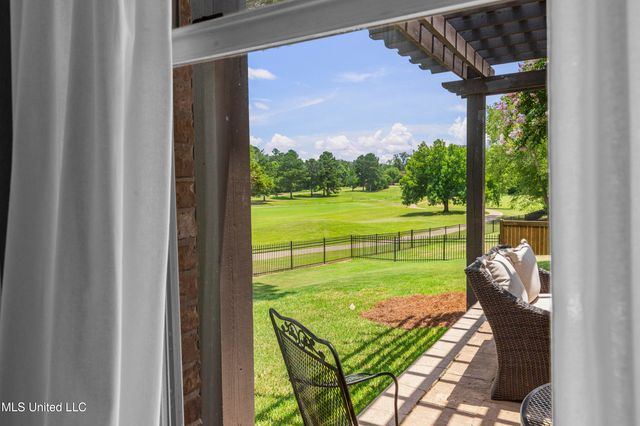 118 Burne Run, Madison, MS 39110