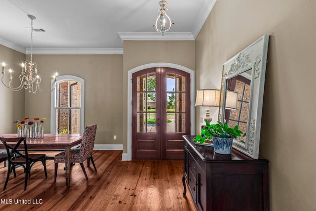 118 Burne Run, Madison, MS 39110