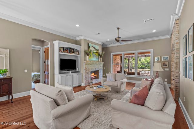 118 Burne Run, Madison, MS 39110