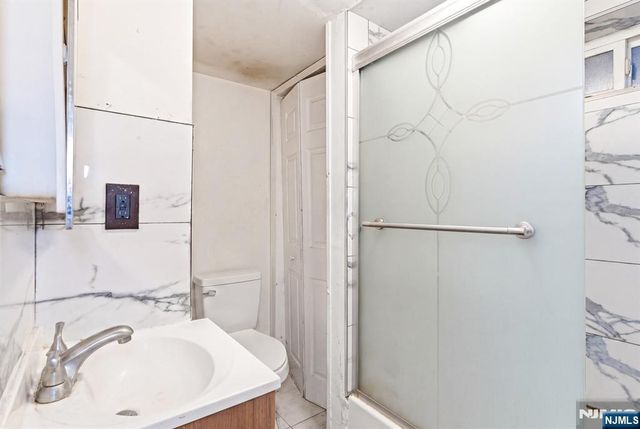 46 Lexington Avenue, Bloomfield, NJ 07003