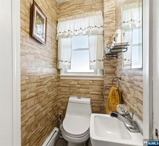 46 Lexington Avenue, Bloomfield, NJ 07003