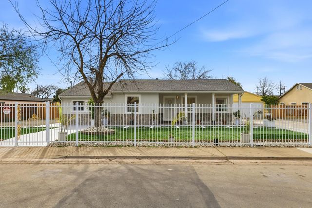 3712 42nd Avenue, Sacramento, CA 95824
