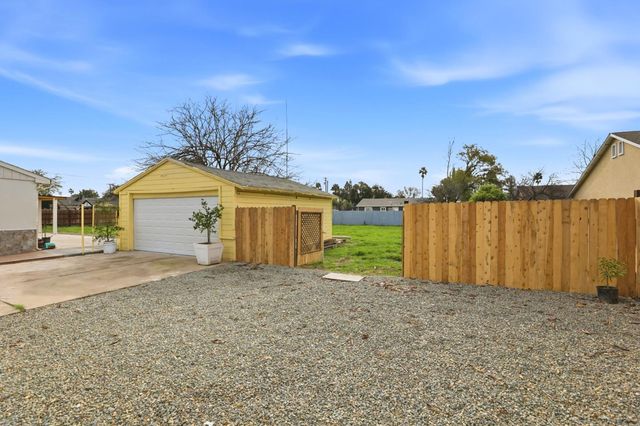 3712 42nd Avenue, Sacramento, CA 95824