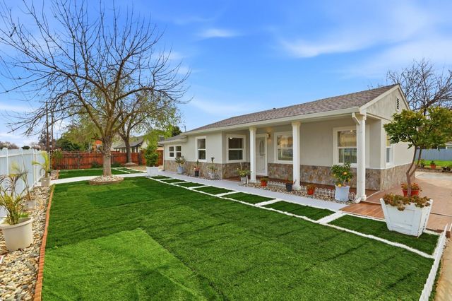 3712 42nd Avenue, Sacramento, CA 95824