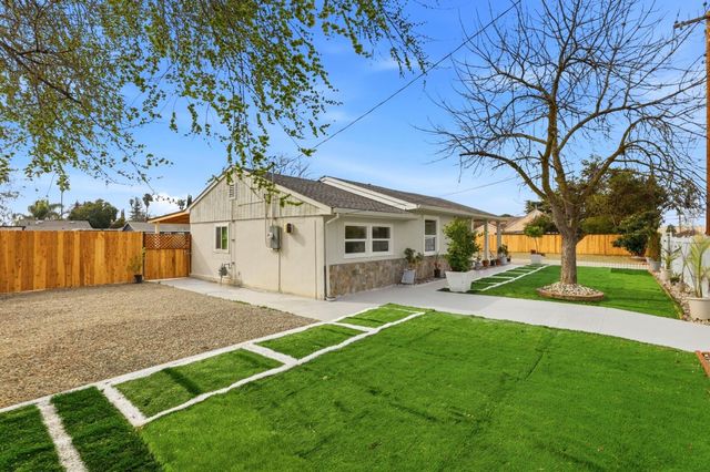 3712 42nd Avenue, Sacramento, CA 95824