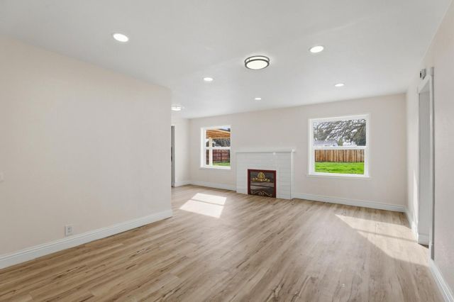 3712 42nd Avenue, Sacramento, CA 95824