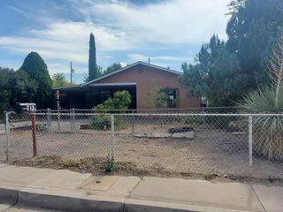 212 Bethel Avenue SE, Albuquerque, NM 87102
