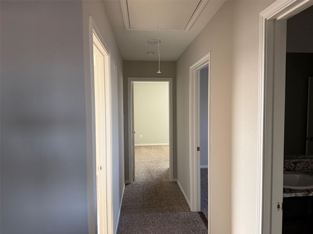 105 Declaration LN, Liberty Hill, TX 78642