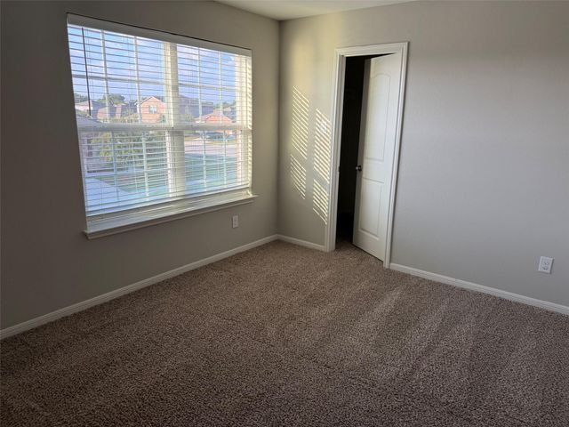 105 Declaration LN, Liberty Hill, TX 78642