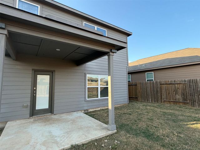 105 Declaration LN, Liberty Hill, TX 78642