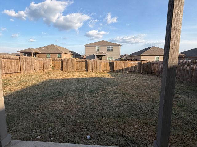105 Declaration LN, Liberty Hill, TX 78642