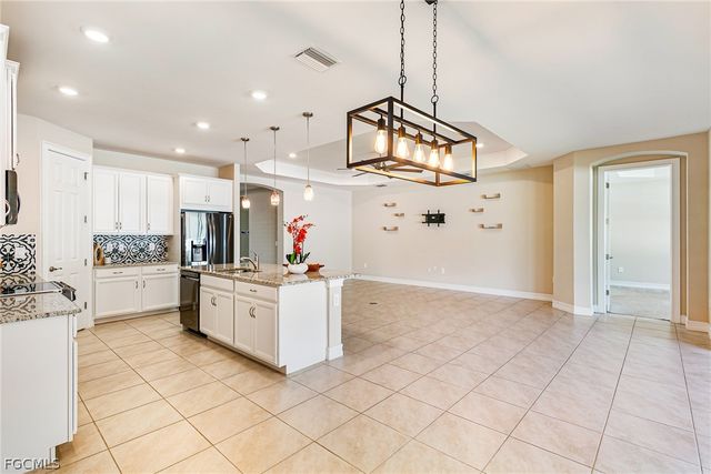 3028 Royal Gardens AVE, Fort Myers, FL 33916