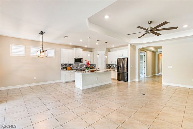 3028 Royal Gardens AVE, Fort Myers, FL 33916