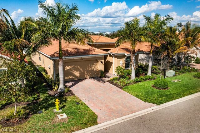 3028 Royal Gardens AVE, Fort Myers, FL 33916