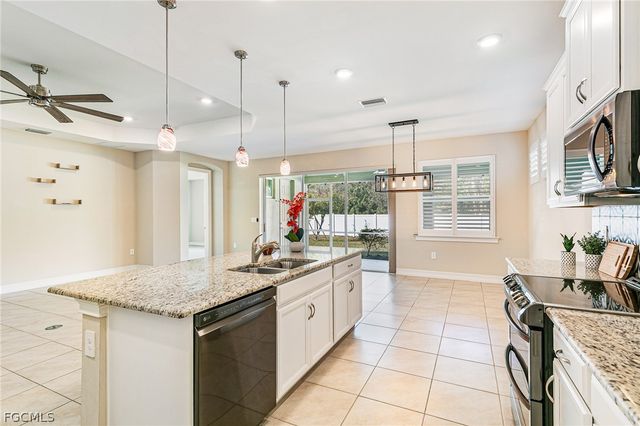 3028 Royal Gardens AVE, Fort Myers, FL 33916