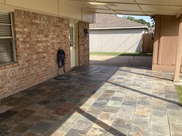 2031 Millhouse Road, Houston, TX 77073