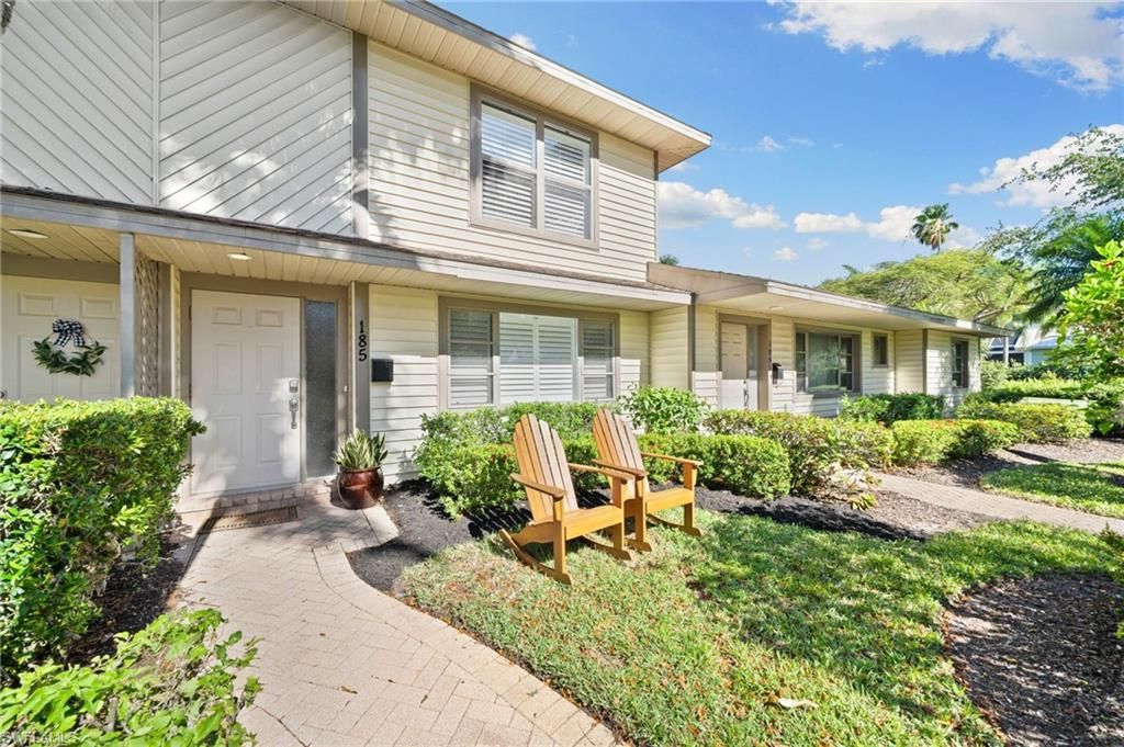 185 4th ST S # 2, Naples, FL 34102