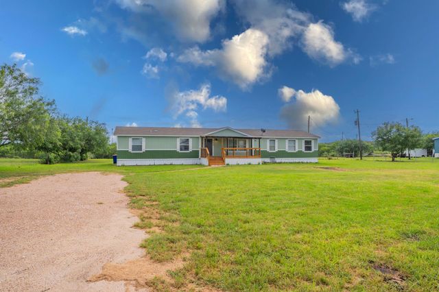 160 Indian TRL, Lockhart, TX 78644