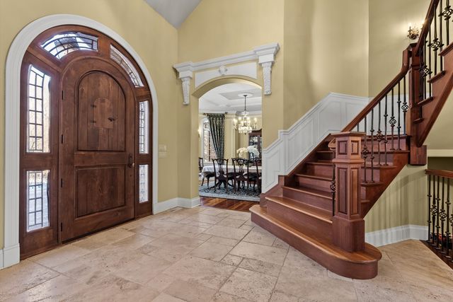 26 Meadow Road, Palos Park, IL 60464