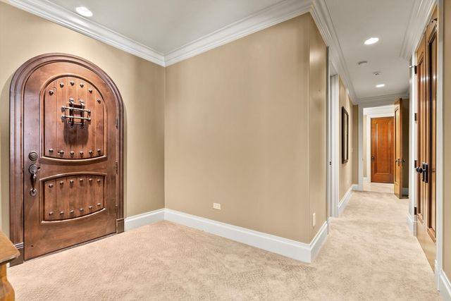 26 Meadow Road, Palos Park, IL 60464