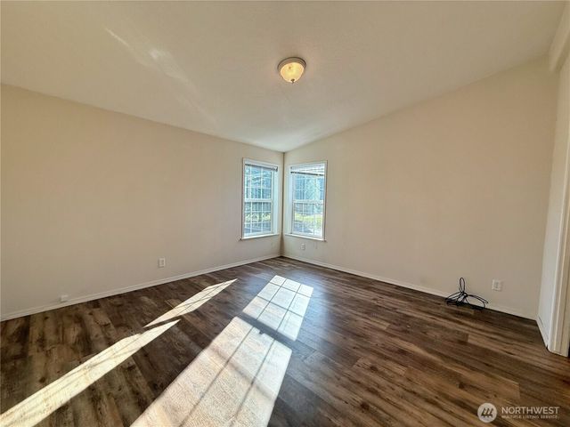 104 Maulwee Drive, Silver Creek, WA 98585
