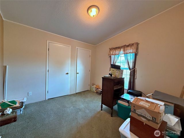104 Maulwee Drive, Silver Creek, WA 98585