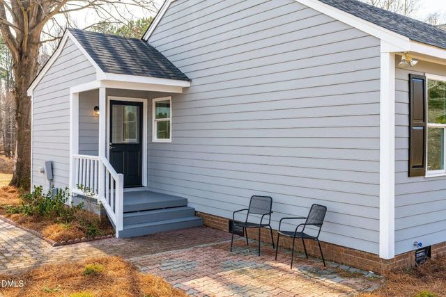 2005 Tanglewood Drive, Clayton, NC 27520