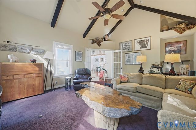 411 Hickory Dr, Manakin Sabot, VA 23103