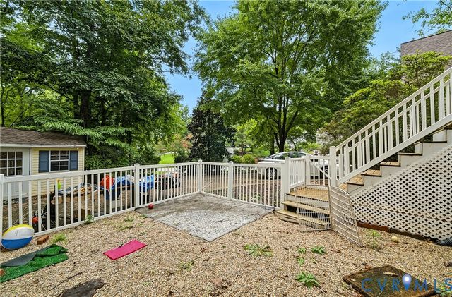 411 Hickory Dr, Manakin Sabot, VA 23103