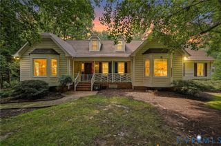 411 Hickory Dr, Manakin Sabot, VA 23103