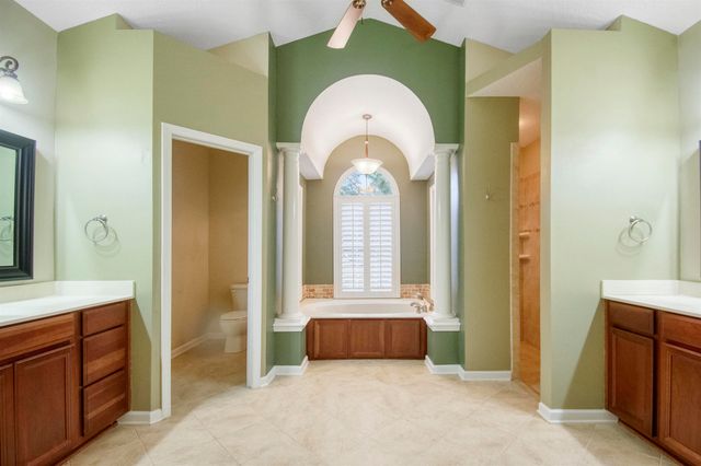 4448 N Alatamaha St, St Augustine, FL 32092