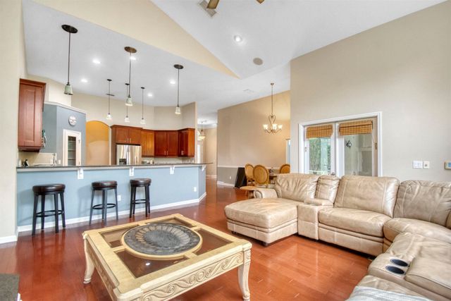 4448 N Alatamaha St, St Augustine, FL 32092