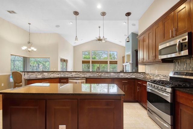 4448 N Alatamaha St, St Augustine, FL 32092