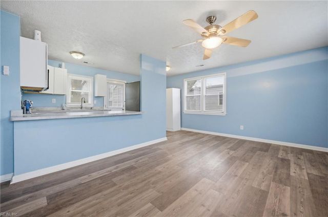 408 Roane DR, Hampton, VA 23669