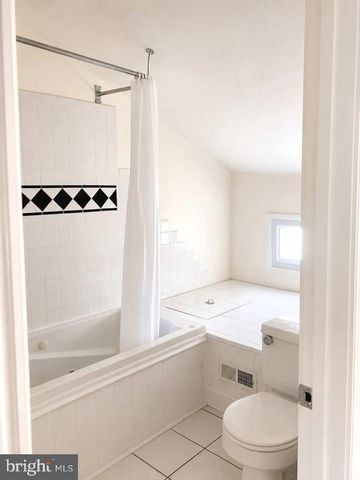 205 S ANN ST, Baltimore, MD 21231