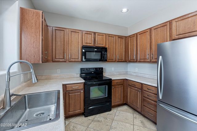 8472 S Egyptian Drive, Tucson, AZ 85747