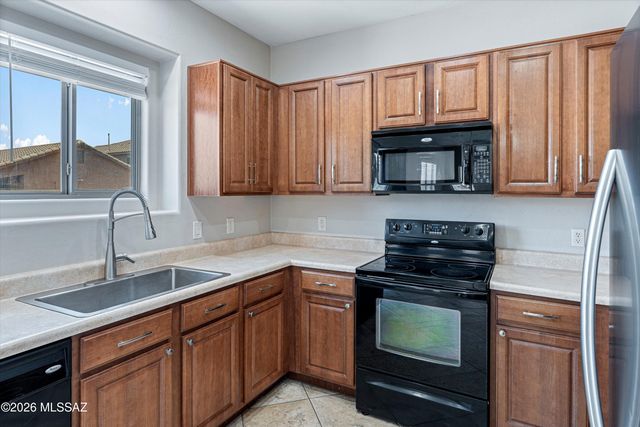 8472 S Egyptian Drive, Tucson, AZ 85747