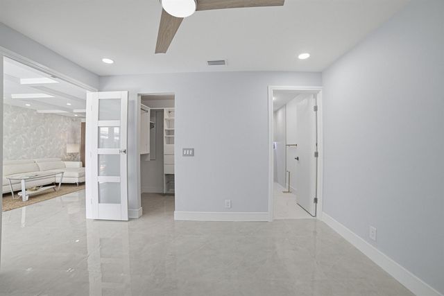 300 SW Golfview Terrace 142, Boynton Beach, FL 33426
