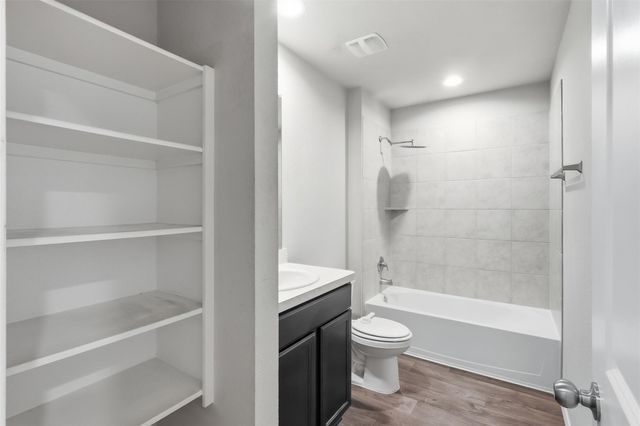2346 Gold Forsythia Lane, Spring, TX 77373