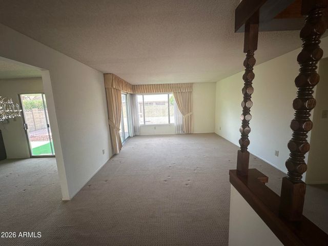 4242 E HANO Street, Phoenix, AZ 85044