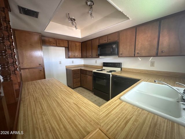 4242 E HANO Street, Phoenix, AZ 85044
