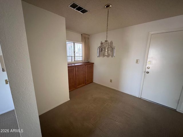 4242 E HANO Street, Phoenix, AZ 85044