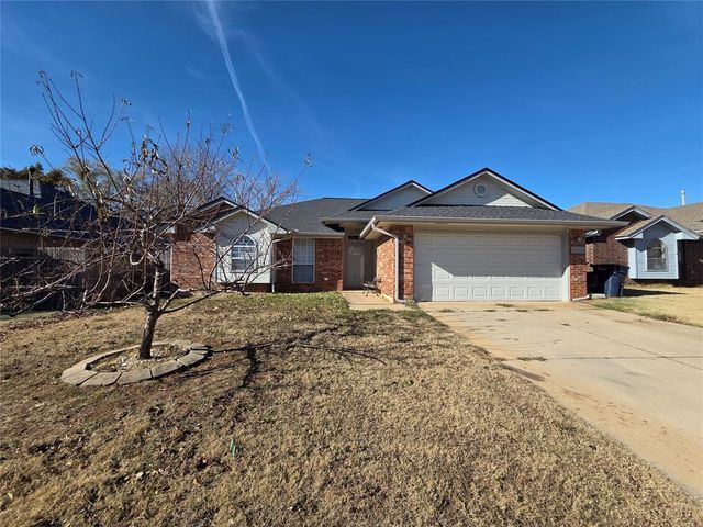9401 Buttonfield Avenue, Moore, OK 73160