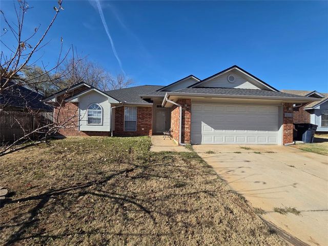 9401 Buttonfield Avenue, Moore, OK 73160