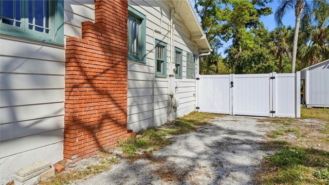 2722 2ND AVENUE W, Bradenton, FL 34205